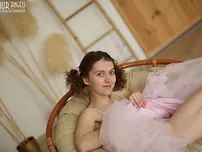 Attractive teen hottie