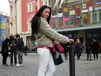 It Was Cold But Nubile Model Bailey Ryder Decided To Flash You Her Bod Anyway.