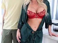 Alexis Malone - Mommy Wants Internal ejaculation