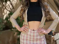 Eliza Eves, Natalie Brooks - LEZZIE TRIANGLES 37