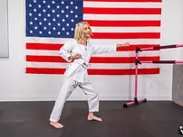 Emma Rosie - Wankz VR