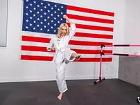 Emma Rosie - Wankz VR