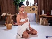 Girl Dee - Massage Rooms