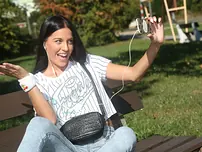 Puny-titty Black-haired Eveline Dellai Gets Fucked Outdoors