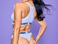 Kelsi Monroe, Vicki Pursue - Tushy