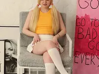 Suna - Off the hook Teen Porn