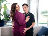 Natasha Ultra-lovely Seduced Youthful Guy Into Boning Her Chubby Cunt