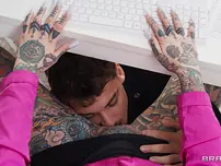 Entirely-tattooed Breezy In High Heels Takes Rock-hard Manmeat Deep Inside pics (Tiger Lilly)