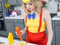 Petite Fuckdoll Coco Lovelock Gets Plumbed By Abnormal Old Man