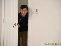 Dark-hued stepmom Layton Benton pummels her jerking stepson & takes a money-shot