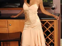 Super jaw-ripping off MILF Neela uncovers her tanned cupcakes & her sleek-shaved muff