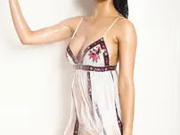 Indian solo doll peels off her wet dress to stance nude in the bath