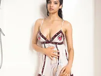 Indian solo doll peels off her wet dress to stance nude in the bath