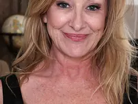 Marvelous mature light-haired Rachel Woodbury demonstrating stretch cootchie in tights