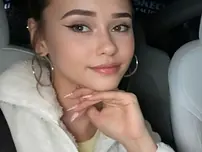 OnlyFans Brianna Booties performed by Brianna Cabooses Fucky-fucky Images