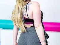 Blondie mommy Sydney Paige shares a yam-sized salami with her stepdaughter Mia Sea