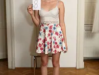 Blondie nubile Eveline Dellai unclothes down boldly