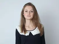 Guiltless teenage Linessa displays off her fantastic assets in the bare