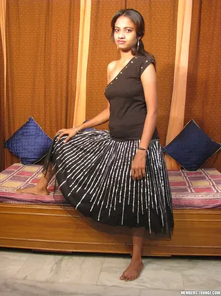 Pretty Indian female gets completely nude during a solo engagement