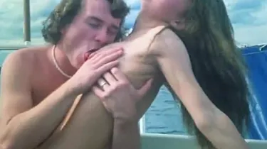 Vintage amateur fuck on sea