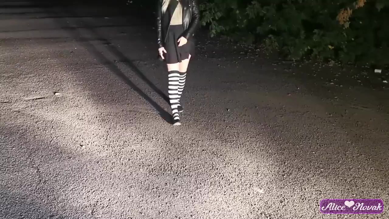 Russian School Chick Decided To Wank Her Cootchie At Night On The Street In  The Light Of Headlights - VideoXXX.sex