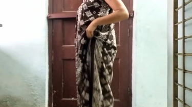 Neighbor step-brother-in-law pokes Desi sista-in-law's ass in rear end-fashion madness
