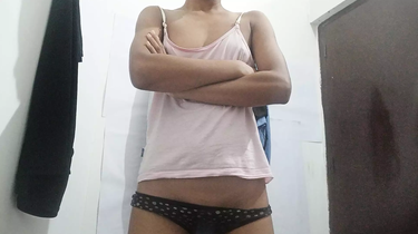 See this Indian Desi Honey yell while getting her caboose frigged and frigged with a towel