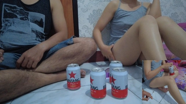 Witness this sexy nymph, Satiate_Gals, get romped firm while sharing her abg cantik tukang with her stud