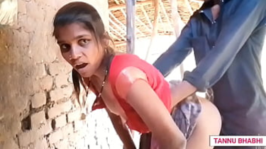 Step sista Tannubhabhi1 gets her Indian labia pounded in doggy-style