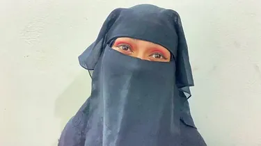 Bhabhi's taut backside plowed firm and deep by her paramour's ginormous boner in sizzling homemade movie