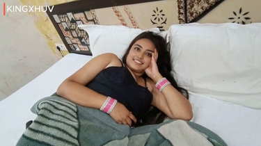 Indian Bhabhi and Devar engage in hot cuckold activity on the single bed in hotel