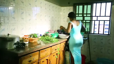 My Village Beau's acquaintance gives me his bod and I give him mine - Nigerian adult movie star with an afro-fashion hj!