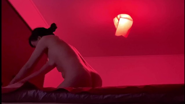 RealHappyEnding's Chinese massage parlor rendezvous with a molten COUGAR