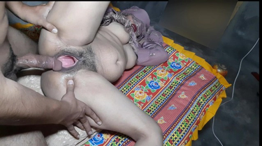 Stepmom Gulnazpk seduced by Pkgulnaz for hard-core hookup in desi indian 3 way