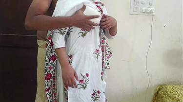 Alpana Bengalixxx takes a hard pounding while no one's home in clear Hindi audio