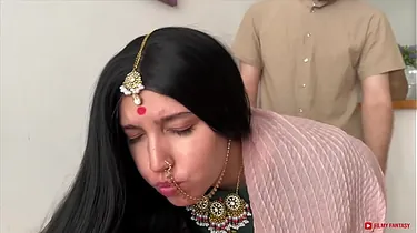 FilmyFantasy: Mily Moony's figure is a living hell - Desi Hindi film