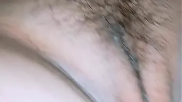 Desi web cam honey with huge tits gets a viral mms vid