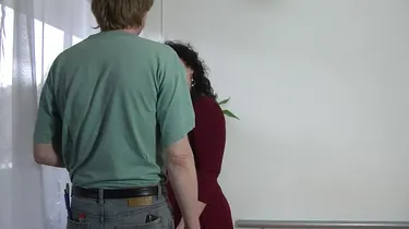 Watch this amateur dark-haired chick in fever crave a sticky load