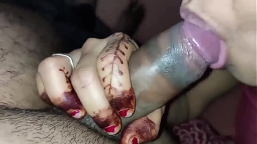 Janvibhabhi's hot cunnilingus and deepthroating action with step-family in Hindi college party