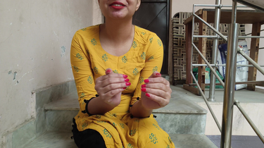 Desi Aunty gets her tight ass drilled hard in this Hindi Messy Conversing GONZO HD video