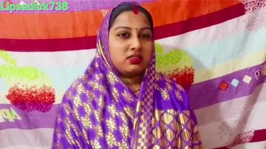 Desi Devar Gives Footjob & Hand job to Herself before Taking Phat Boner in Her Cootchie