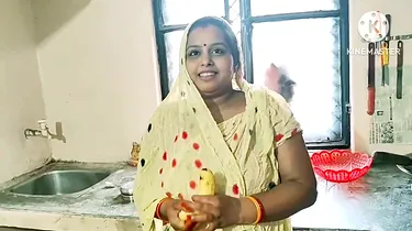 Observe Desi Aunty get her cock-squeezing Indian twat fuked rock-hard with banana in hard-core act