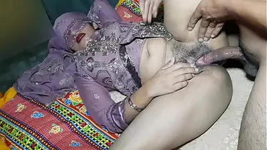 Mr. New's Humping and Jizm on a Desi Openhole: Extreme Closeup of a Hump and Jizm