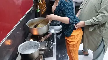 Indian MILF Sobianasir2001 gets her ass drilled while cooking in HD kitchen