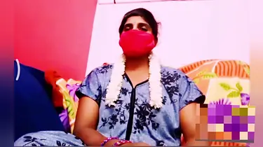 Desi wife gets naughty in steamy video call with man pal in Telugu sloppy chat