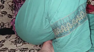 Muslim chachi ki, phat lund, gets her tight butt drilled by Hubby and AlexJan