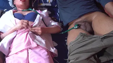 Indian Xxx Stepmom Gives Desi GONZO Doctor Ravage a Pussy-Fucking Treat in Hindi