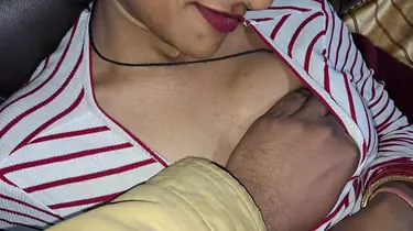 Desi Bhabhi likes making enjoy with her step-brother-in-law while husband's away