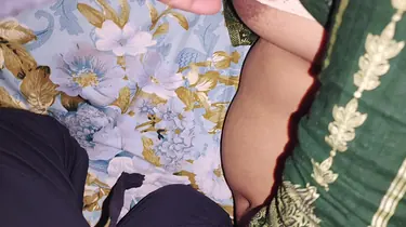 Saira and Hira Pakistani have a super-naughty time during their late night desi sexcapades