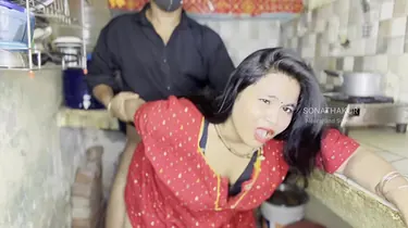 Crazycouplindia goes wild with Desi Bhabhi Devar Ne Bhabhi Ko Sofa Pe Bichha Ke Zab